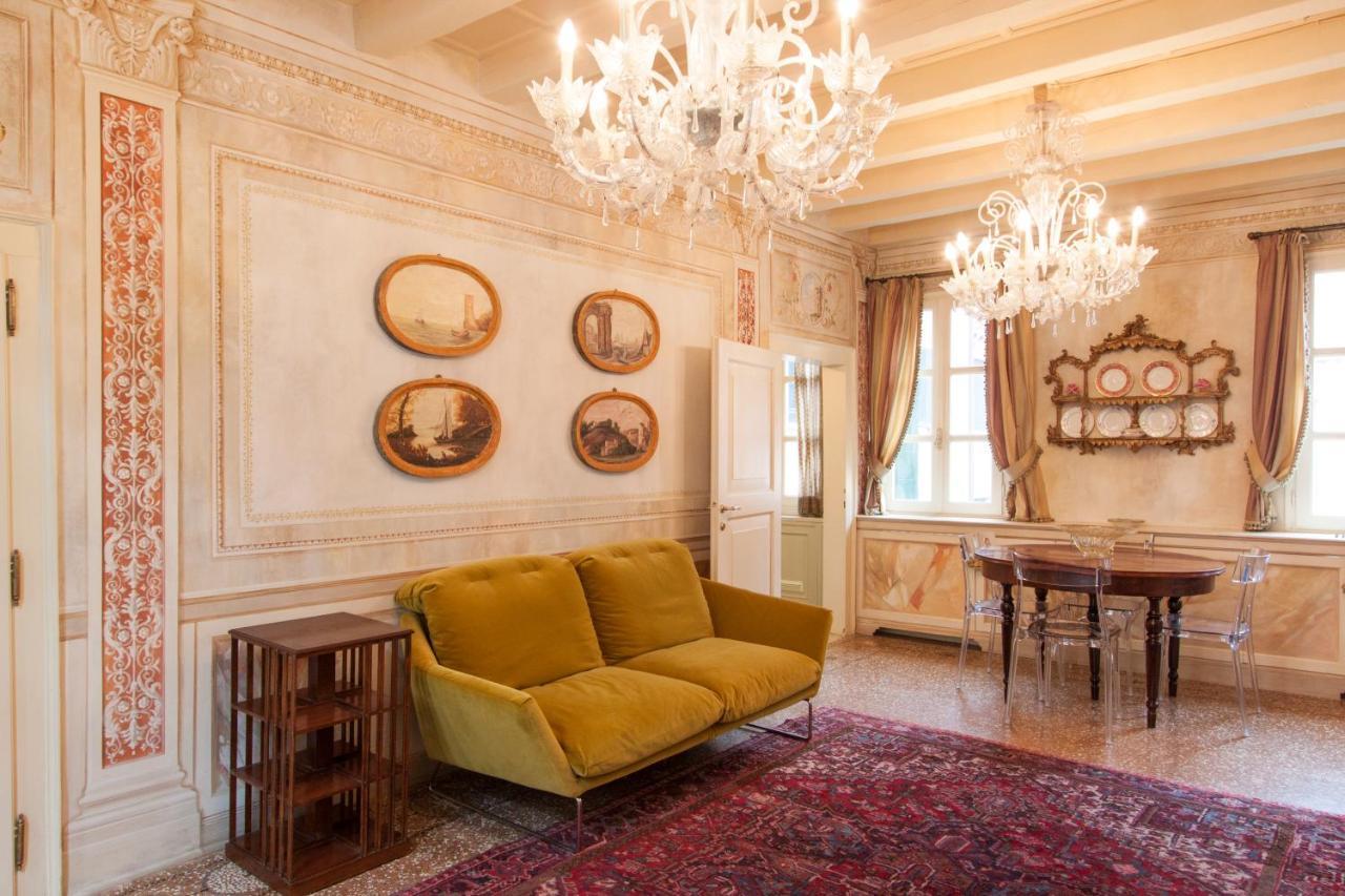 Lejlighed Explore From A Sophisticated Hideaway In San Polo