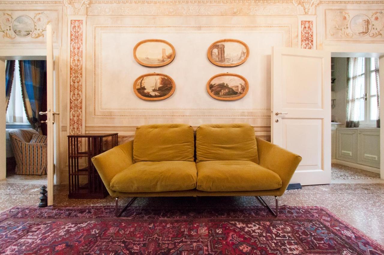 Explore From A Sophisticated Hideaway In San Polo Lejlighed