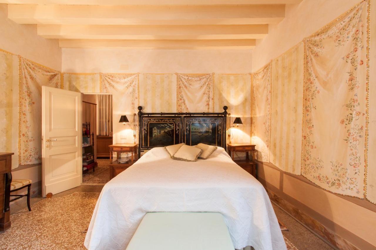 Explore From A Sophisticated Hideaway In San Polo Lejlighed